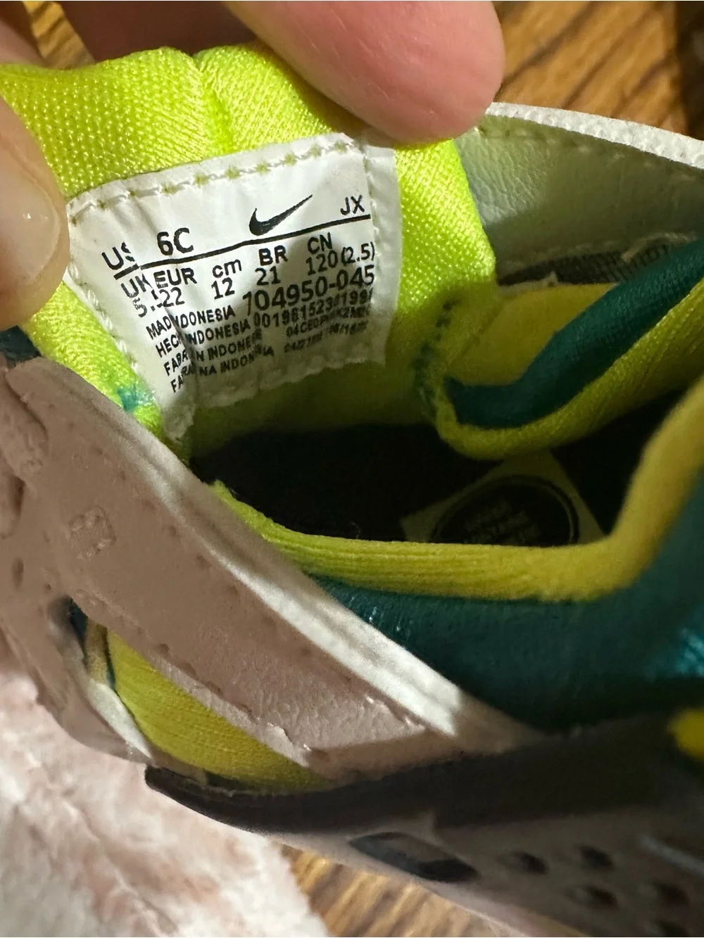 Nike huarache run size 6c